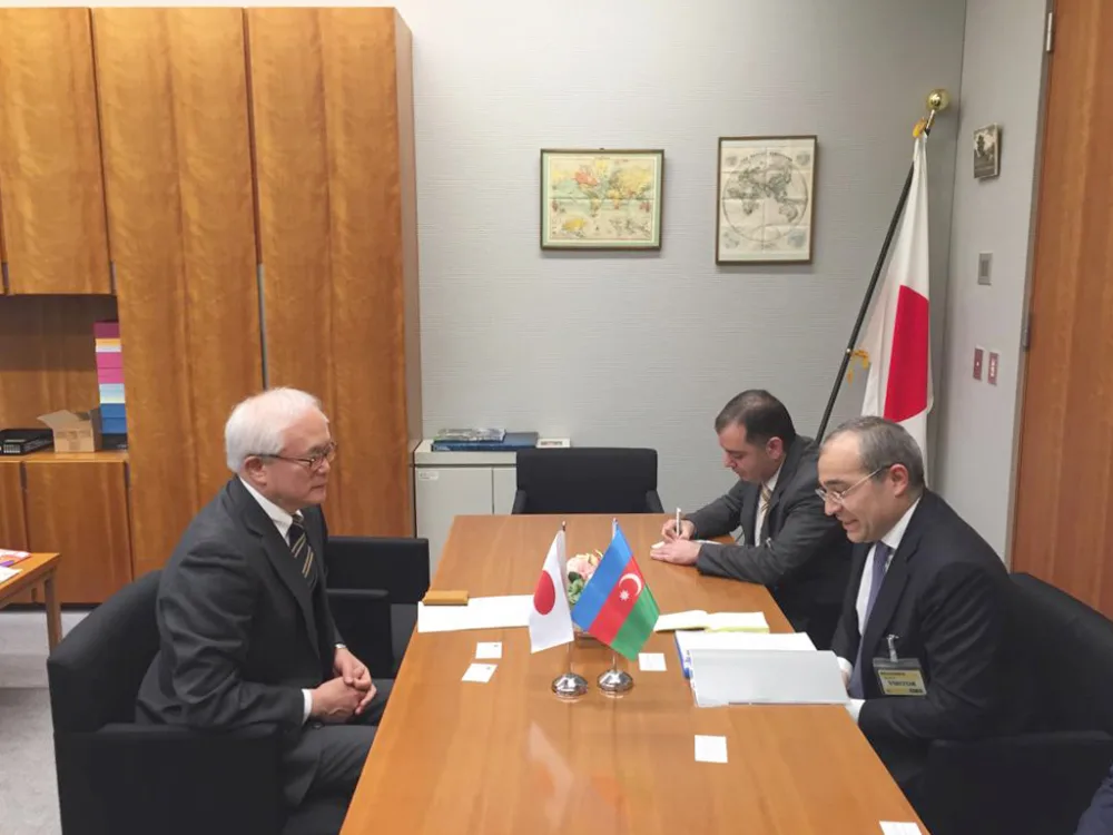 Mikayıl Cabbarov Yaponiyanın xarici işlər naziri ilə görüşüb