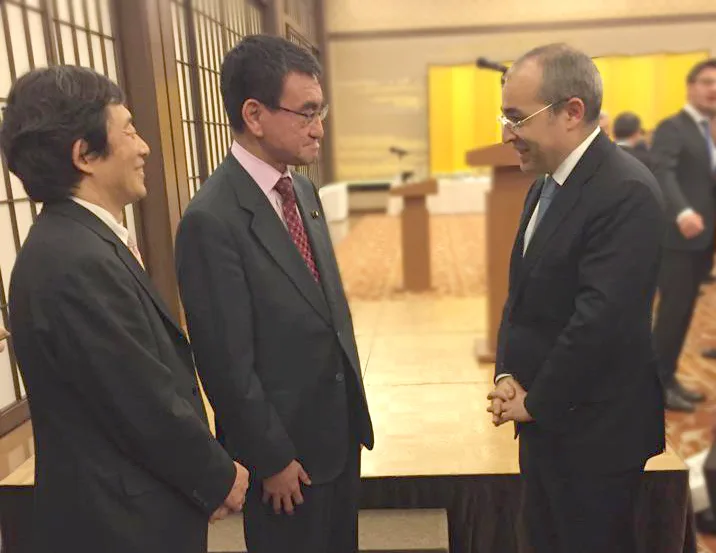 Mikayıl Cabbarov Yaponiyanın xarici işlər naziri ilə görüşüb