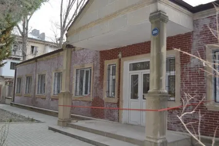 Bu məktəbdə dərslər qadağan edildi – FOTO