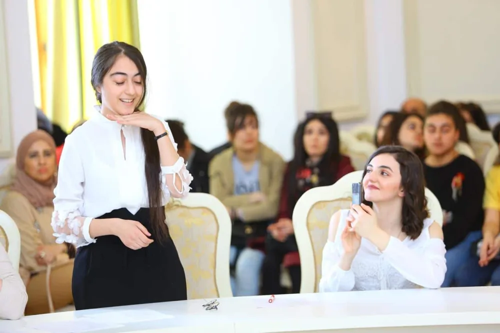 Tanınmış şairlərlə lal və kar oxucuların görüşü olub - FOTO