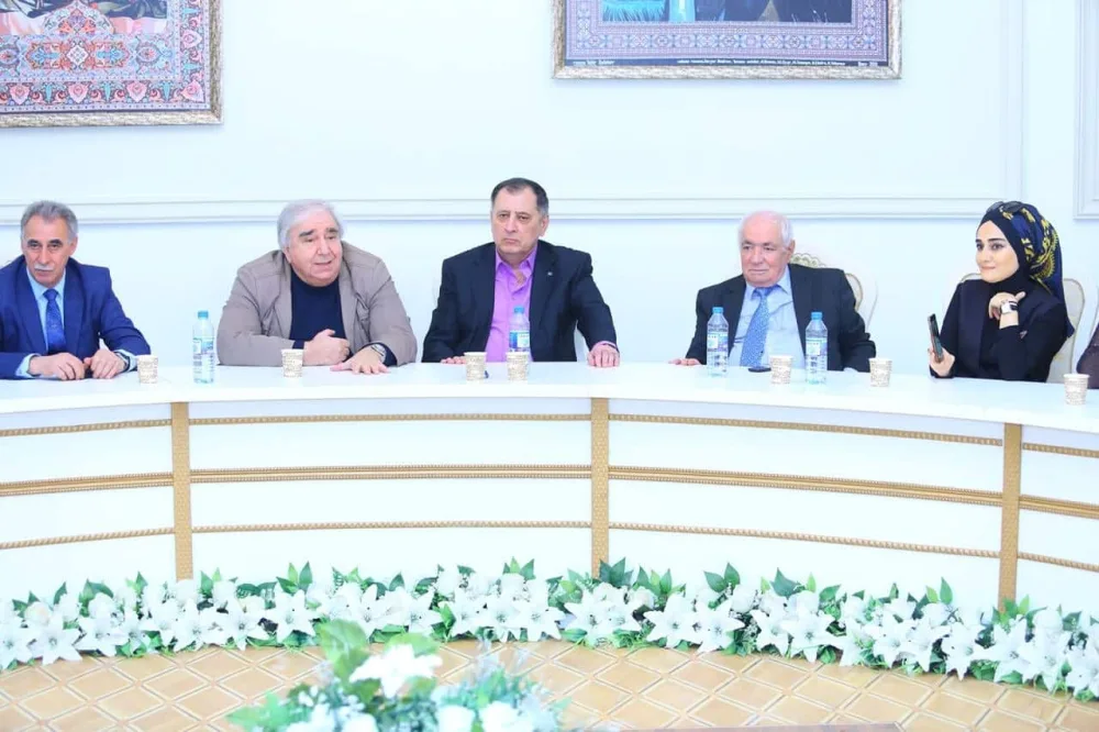 Tanınmış şairlərlə lal və kar oxucuların görüşü olub - FOTO