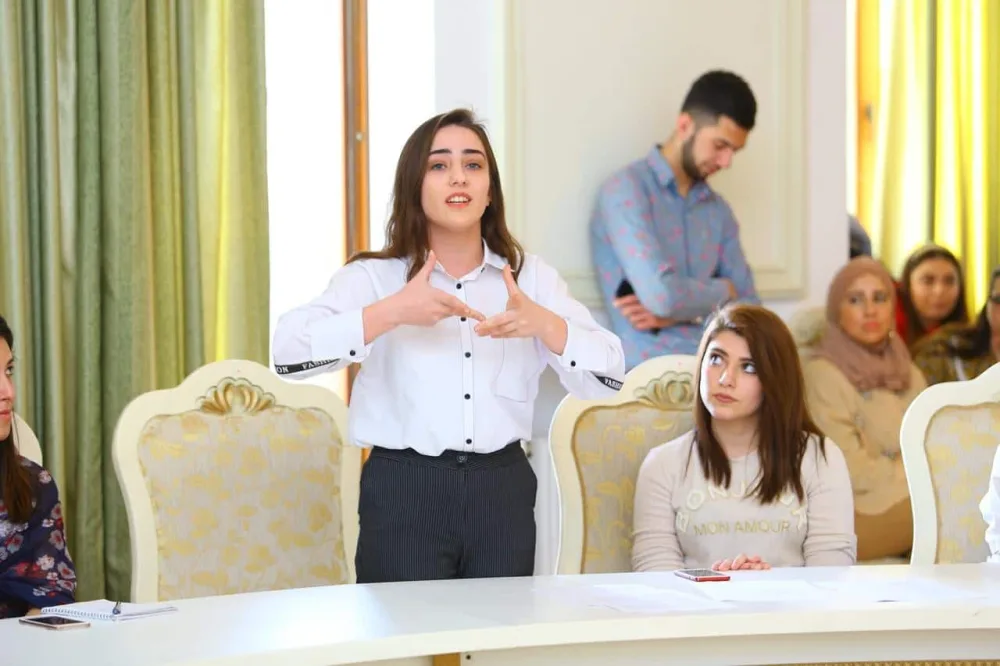 Tanınmış şairlərlə lal və kar oxucuların görüşü olub - FOTO