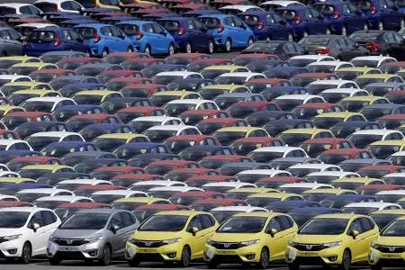 Azərbaycan avtomobil idxalını 3 dəfə artırıb