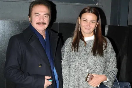 Millət vəkili Qənirə Paşayeva türk müğənnisi Orhan Gencebayla - FOTO