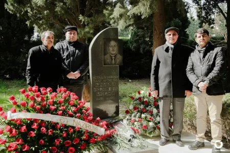 Ustad xanəndə Hacıbaba Hüseynovun xatirəsi yad olundu