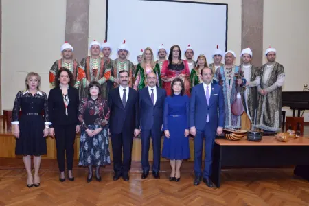 Musiqi Mədəniyyəti Dövlət Muzeyinə Türkiyədən musiqi alətləri hədiyyə edildi