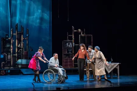 Bakıda “Nikah müqaviləsi” nümayiş etdirilib - FOTO