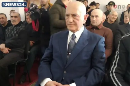 Əli İnsanov azadlığa buraxılıb - FOTO