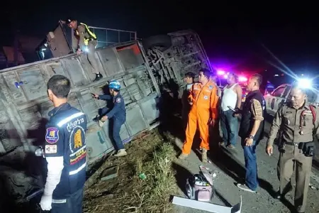 Məktəblilərin olduğu avtobus aşdı - bir şagird öldü