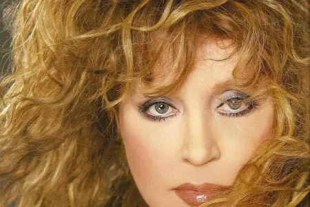 Xalq artistini alçaltdılar - FOTO