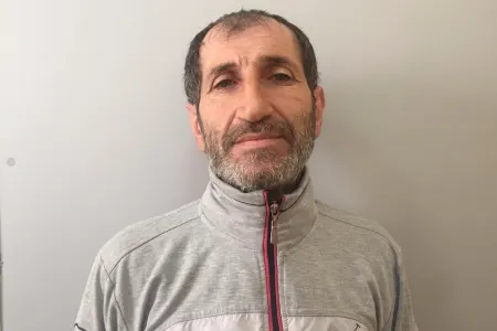 Qanunsuz silah gəzdirən köhnə məhkum saxlanılıb - FOTO