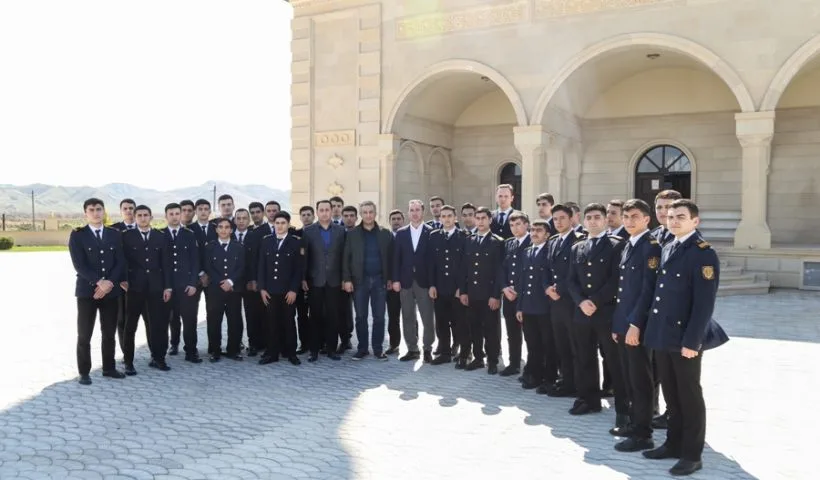 Azərbaycan əsgərləri müğənnilərlə belə rəqs etdilər – FOTO - VİDEO - YENİLƏNİB