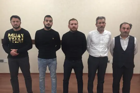 Azərbaycanda "Şəbəkə Biznesi" adı ilə dələduzluq edən dəstə saxlanılıb - FOTO