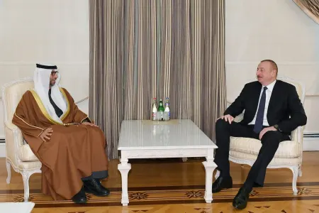 İlham Əliyev Birləşmiş Ərəb Əmirliklərinin enerji və sənaye nazirini qəbul edib