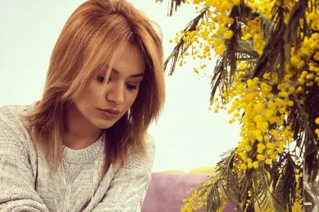 Türkan Vəlizadəni eşşəyə mindirdilər – VİDEO