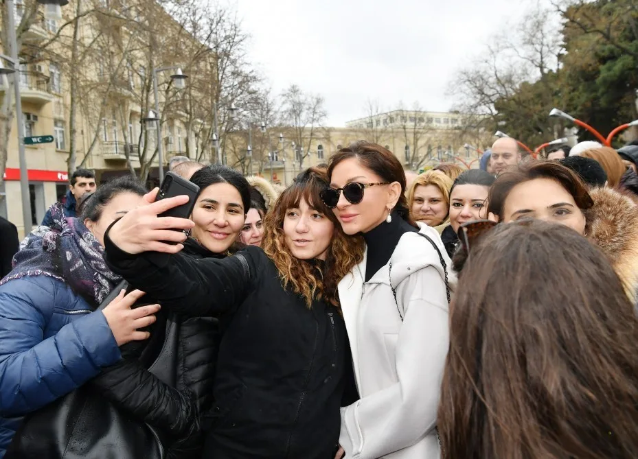 Prezident İlham Əliyev Novruz bayramı şənliyində iştirak edib - FOTO - VİDEO - YENİLƏNİB