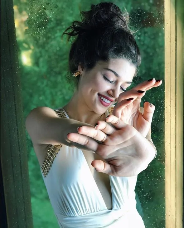 Anasını itirən məşhur "təsəlli tətili"ndə - FOTO