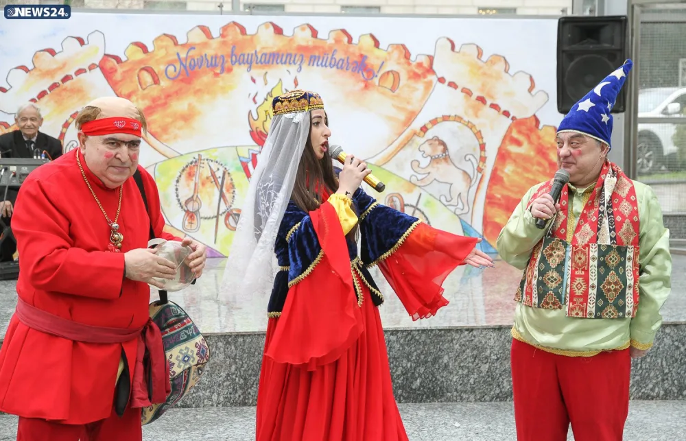 Bakı metrosunda İlaxır Çərşənbə qeyd olunub - FOTO - VİDEO