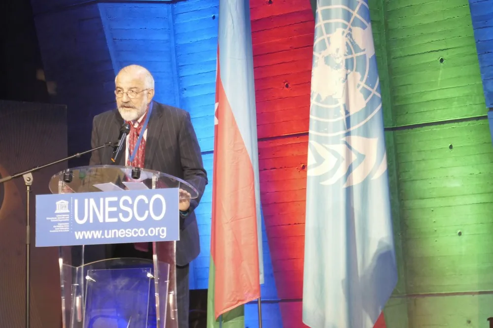 Alim Qasımov UNESCO-nun baş qərargahında konsert verib