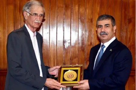 Zakir Həsənov Pakistanlı həmkarı ilə görüşüb
