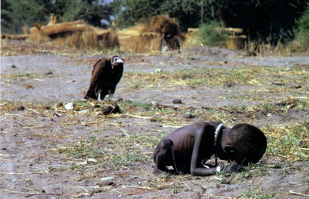 Bir fotonun tarixçəsi - "Vəhşət paparassisi"nin - İNTİHAR SƏBƏBİ - FOTOLAR