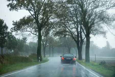 Hava dəyişəcək - Külək və yağış