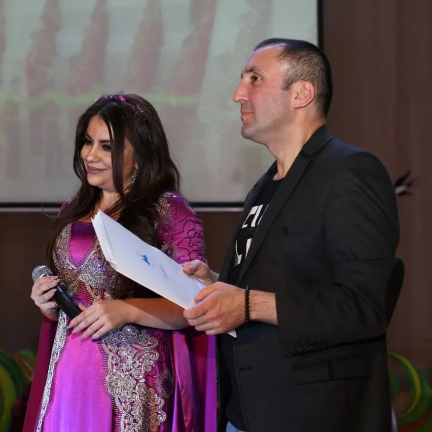 250 nəfərlik mədəniyyət evində 600 nəfərlik konsert - FOTO