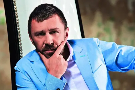 Prodüser məşhur müğənnini döyənə pul mükafatı verəcək