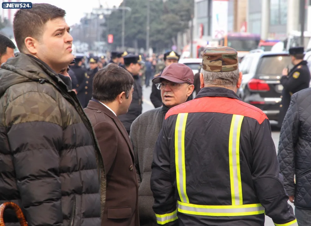 “Diqlas”ın yanğınından zərərçəkənlər, dəhşətli tüstü, helikopter səsi... - Bir də yanğından borclu çıxanlar.... – REPORTAJ – FOTOLAR - VİDEO