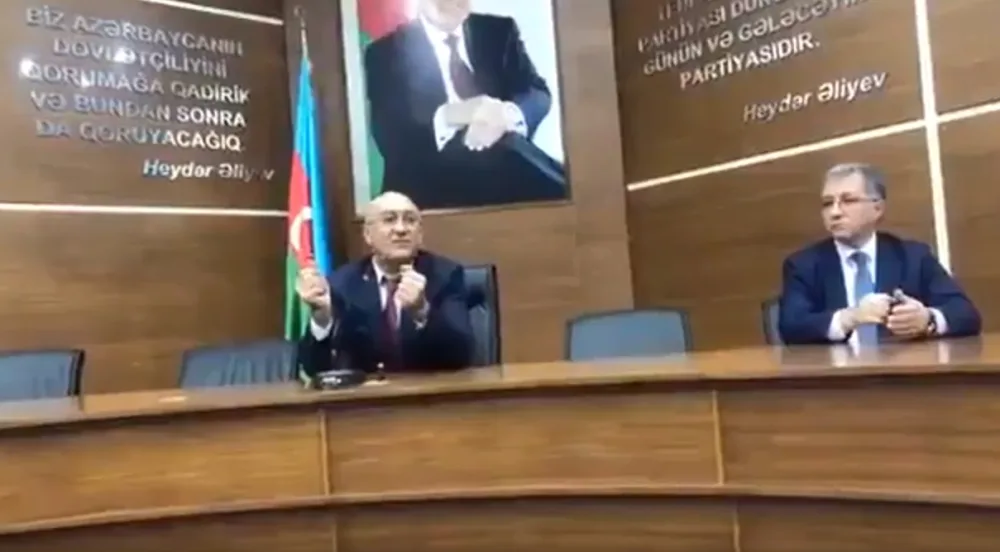 İcra başçısı "Diqlas"da zərərçəkənlərə: - "Deyə bilmərəm ki, mən sizə pul ödəyəcəm" - FOTOLAR - VİDEO