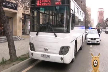 Sərxoş avtobus sürücüsü - QAYDALARI POZDU - FOTO - VİDEO