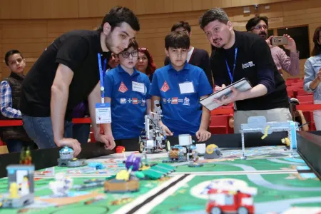 Mühəndislik və robot texnikası olimpiadası keçiriləcək