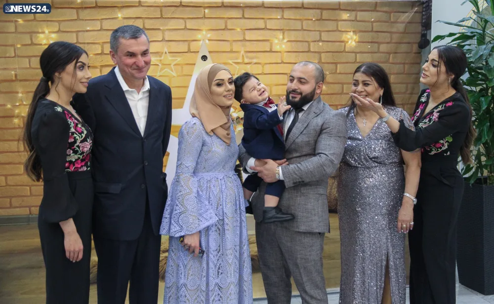 Əkizlərin həyəcanlı günü - GÖZ YAŞLARINI SAXLAYA BİLMƏDİLƏR - FOTO - VİDEO