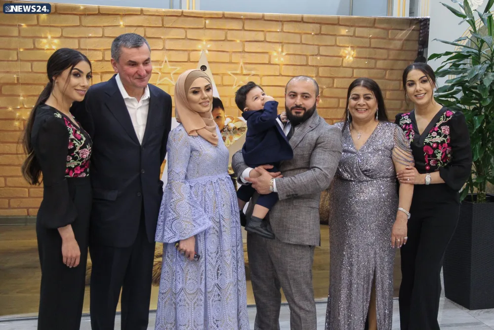 Əkizlərin həyəcanlı günü - GÖZ YAŞLARINI SAXLAYA BİLMƏDİLƏR - FOTO - VİDEO