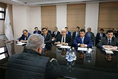 "Diqlas"da zərərçəkən sahibkarlarla hökümət nümayəndələri görüşdə