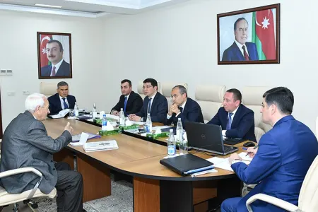 Vergilər naziri Lənkəranda vətəndaşları qəbul edib