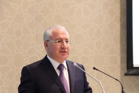 Keçmiş nazir rektor təyin edildi - SƏRƏNCAM