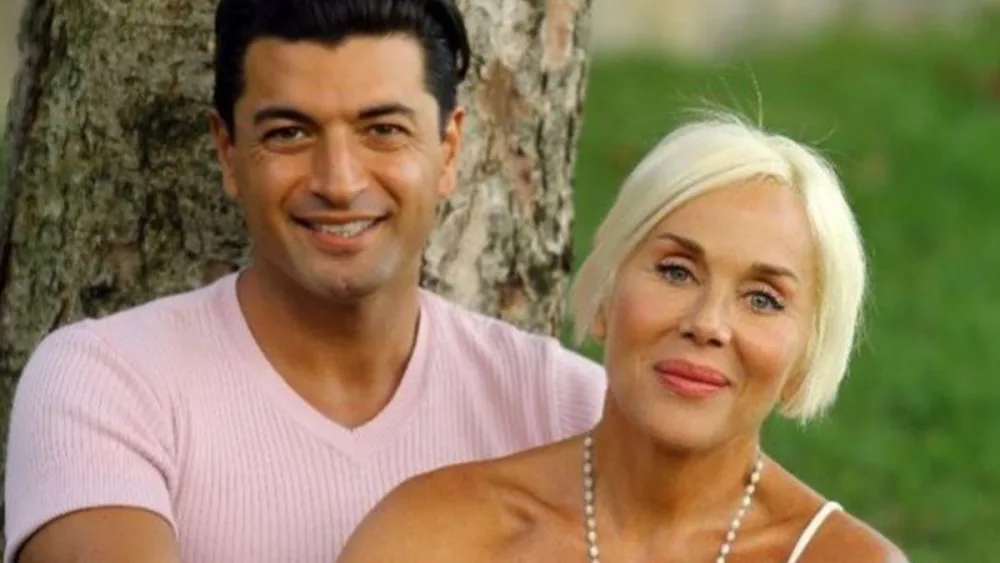 56 yaşlı aktrisadan şok sözlər: “Sevgilim uşaq istəsə, qadını özüm seçərəm” - FOTO