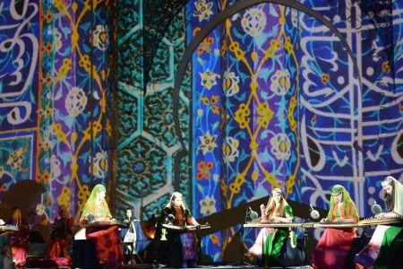 Azərbaycanın “İnci” qrupu Hindistanda beynəlxalq festivalda çıxış edib