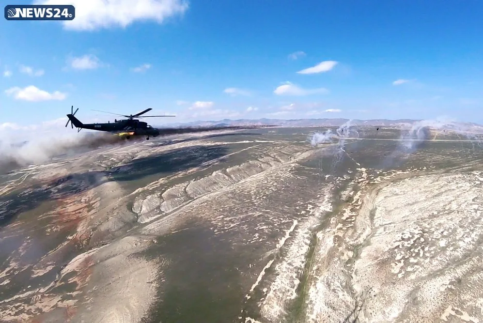 Azərbaycan ordusunun helikopterləri havada - FOTOLAR - VİDEO