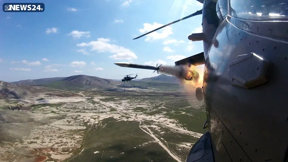 Azərbaycan ordusunun helikopterləri havada - FOTOLAR - VİDEO
