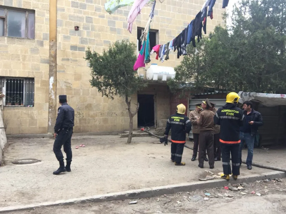 Məcburi köçkünlərin yataqxanasında baş verən yanğında 45 yaşlı kişi özünü atdı - FOTO - YENİLƏNİB