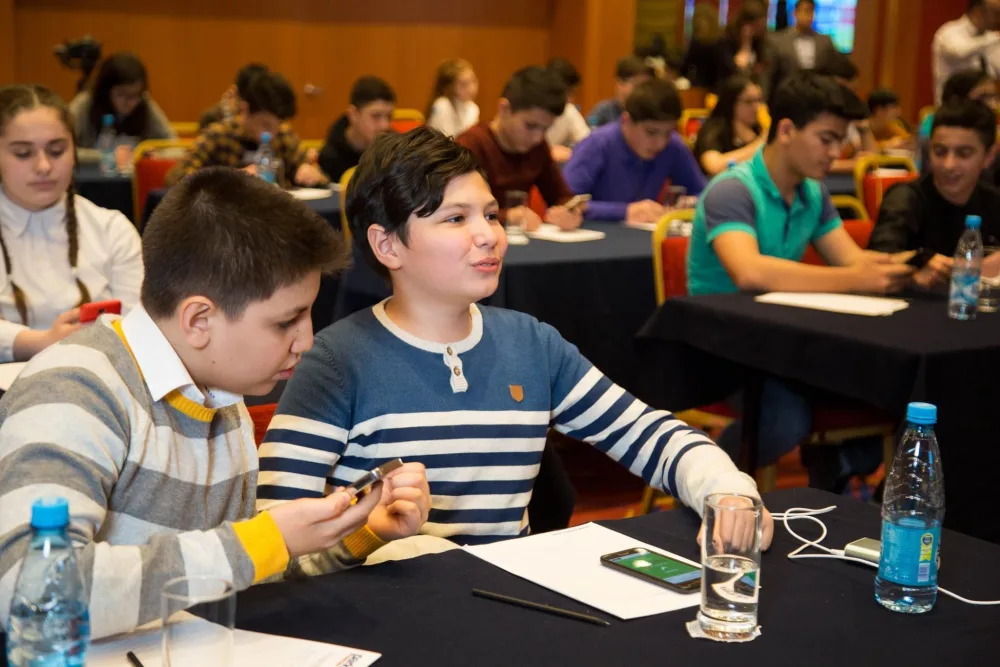 Paytaxt məktəbliləri Brüsseldə ölkəni təmsil edəcək