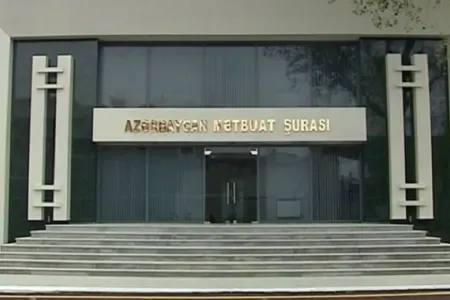 Mətbuat Şurası Bakıda şagirdin intihar etməsi ilə əlaqədar KİV-ə müraciət edib
