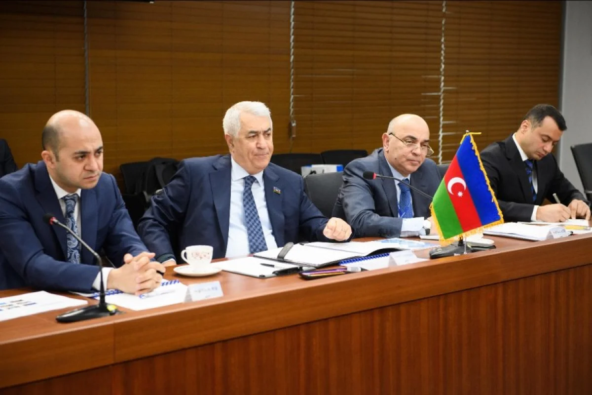 Seulda Azərbaycan və Koreya dəmir yolları rəhbərləri arasında görüş keçirilib - FOTO