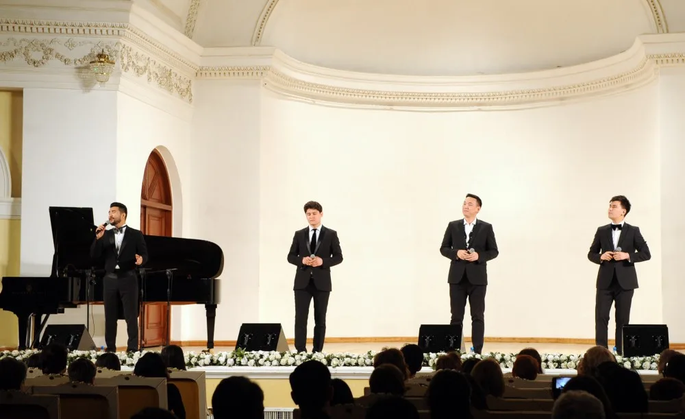 Bakıda Qazaxıstanın məşhur qrupunun konserti olub - FOTO