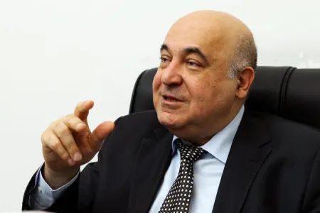 Xalq yazıçısı Çingiz Abdullayevə “Şərəf” ordeni təqdim olunub