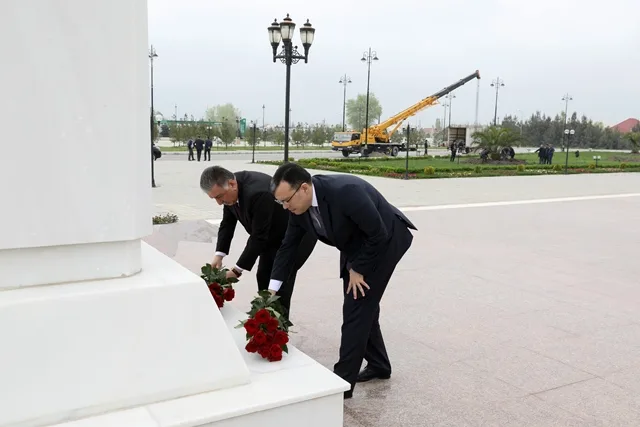 Nazir Ağdaş rayonunda 6 şəhər və rayonun sakinləri ilə görüşüb - FOTO