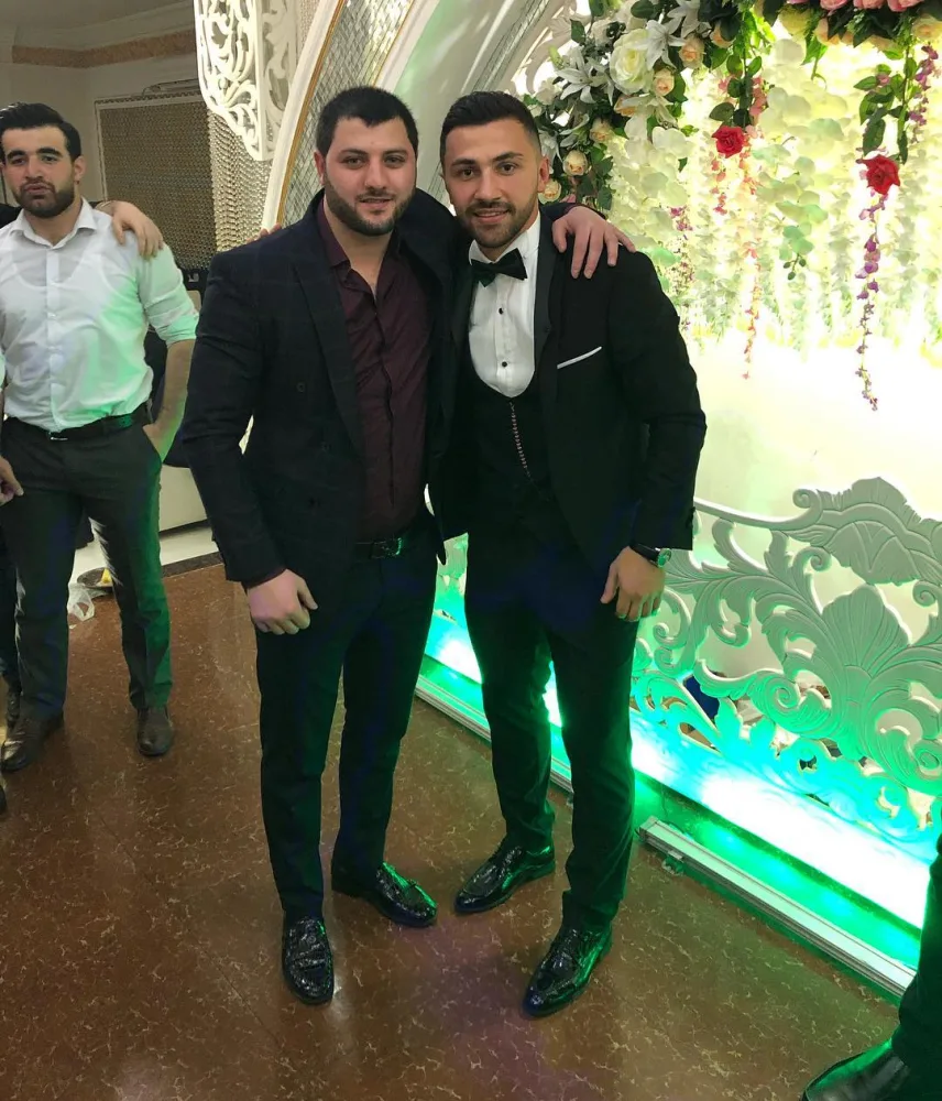 Dünya çempionumuz özünə kişi toyu etdi - FOTO - VİDEO