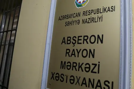 Körpə ölümündə günahlandırılan həkim 5000 AZN rüşvət təklif edib? - AÇIQLAMA